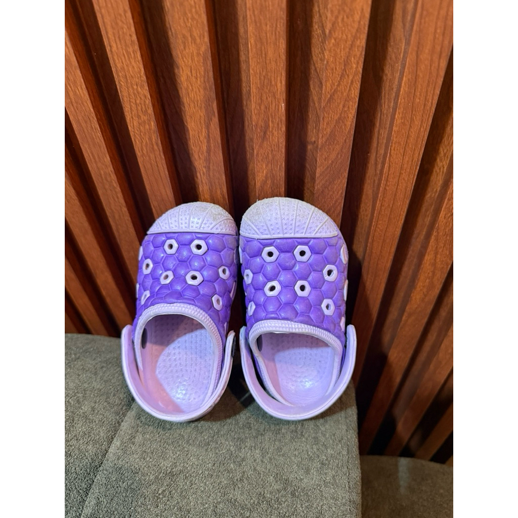 Preloved sandal anak