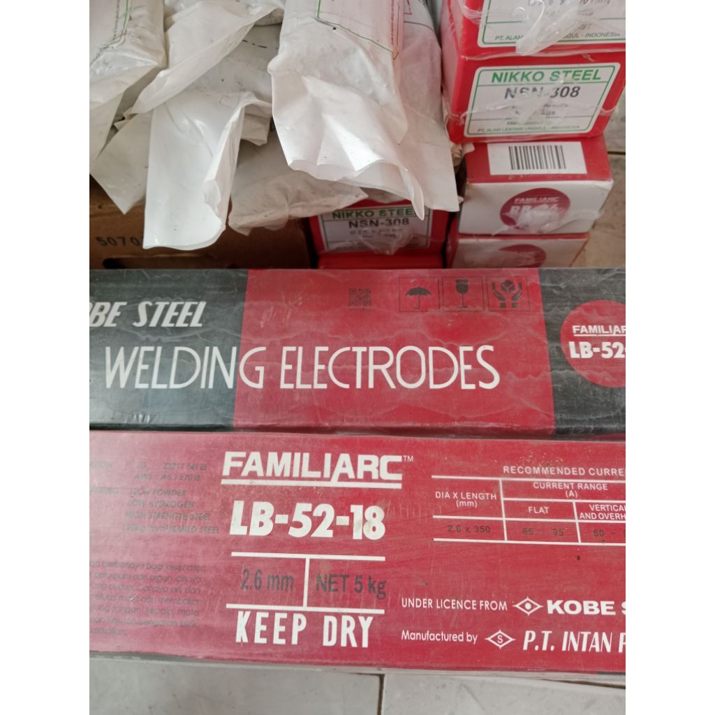 KAWAT LAS KOBE STEEL LB-52-18 Size. 2.6MM E7018