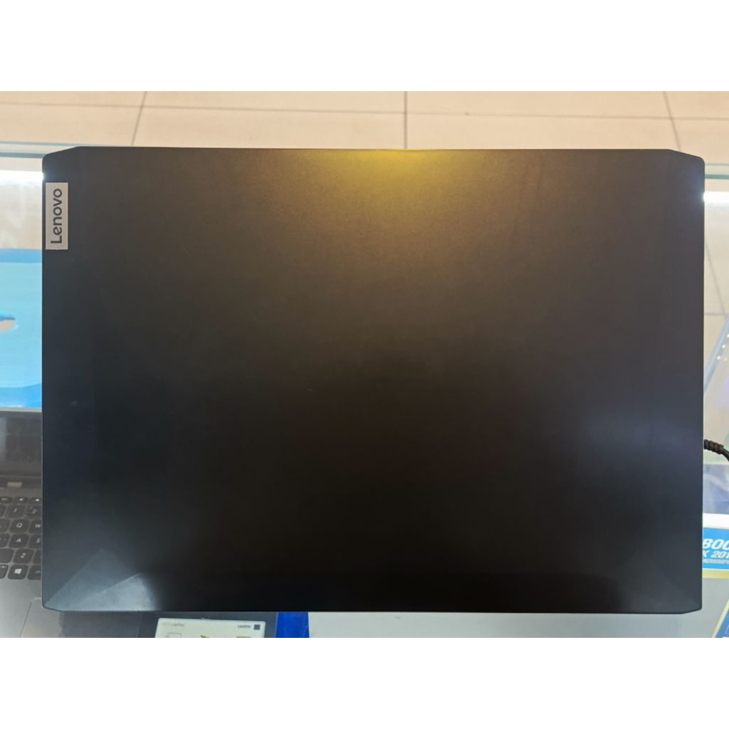 Ideapad gaming 3 AMD R5-5600H 16GB 512GB W11 OHS 2021 RTX 3050-4GB SECOND
