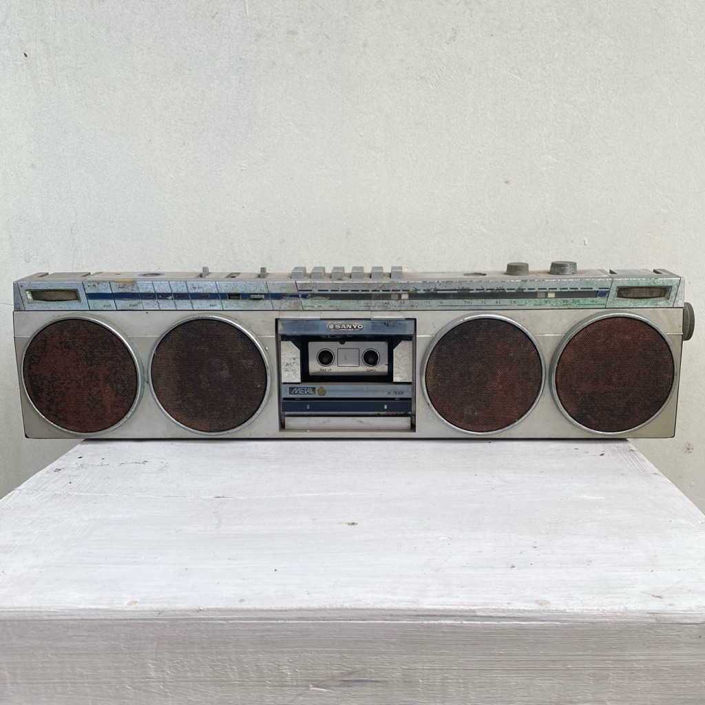 Radio Tape Jadul Boombox Sanyo M7830K Rare Item