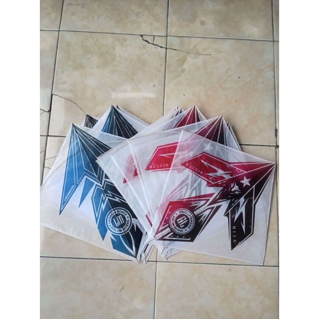 Layangan Sukhoi Standart