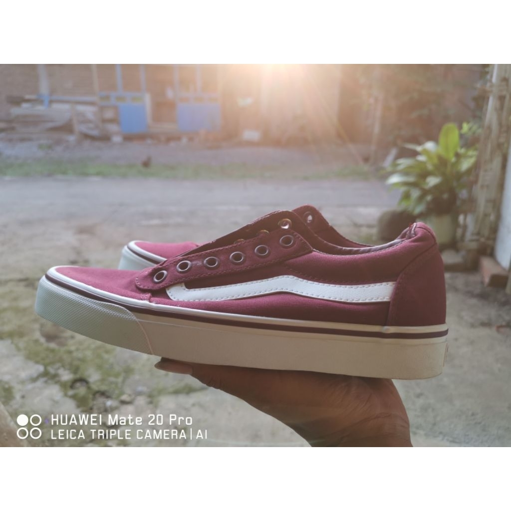 Sepatu Vans Original (bekas display toko)