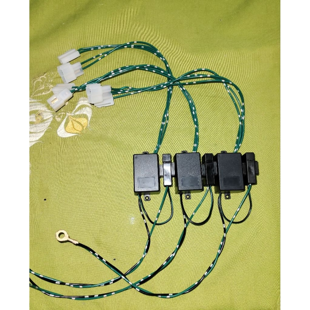 Relay penguat power window