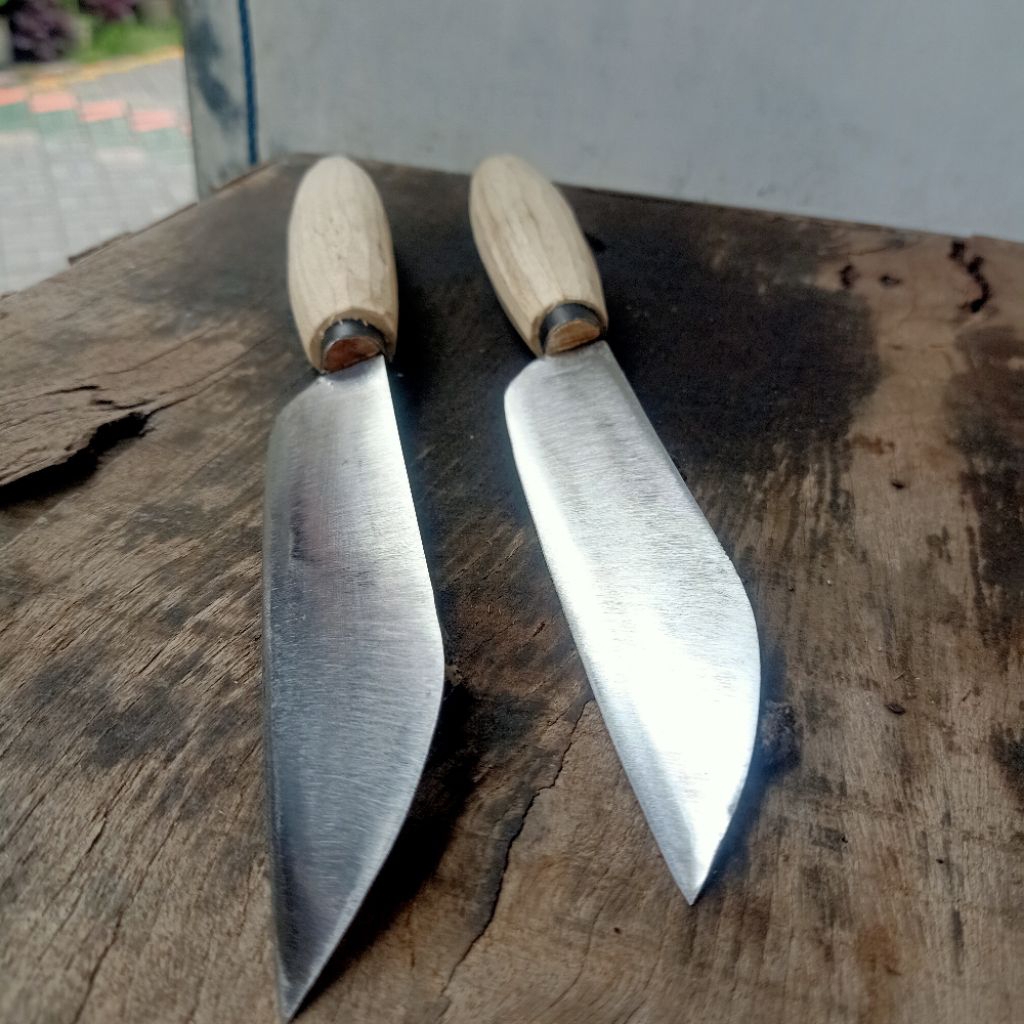 Pisau dapur bahan baja asli Madura pisau buah pisau daging pisau cap 555