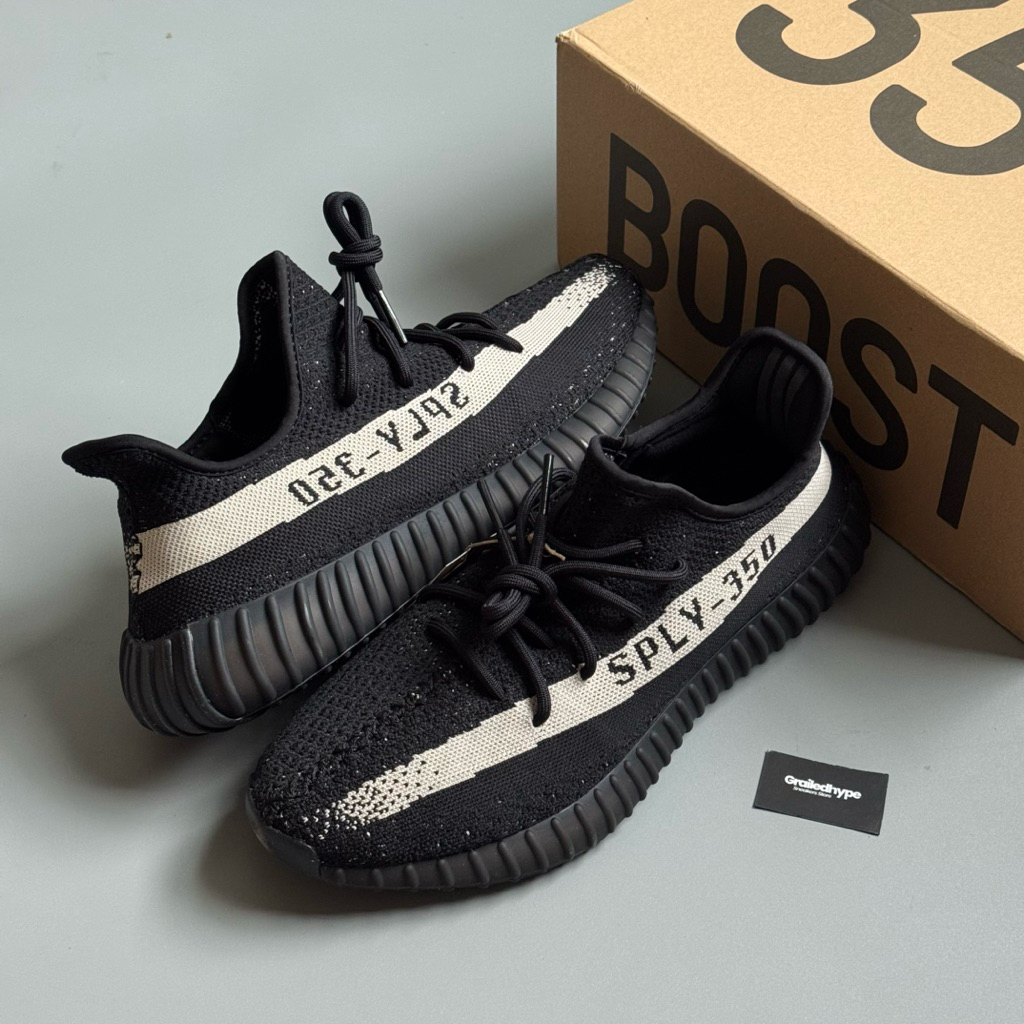 Adidas Yeezy Boost 350 V2 Core Black White Oreo (100% Authentic)