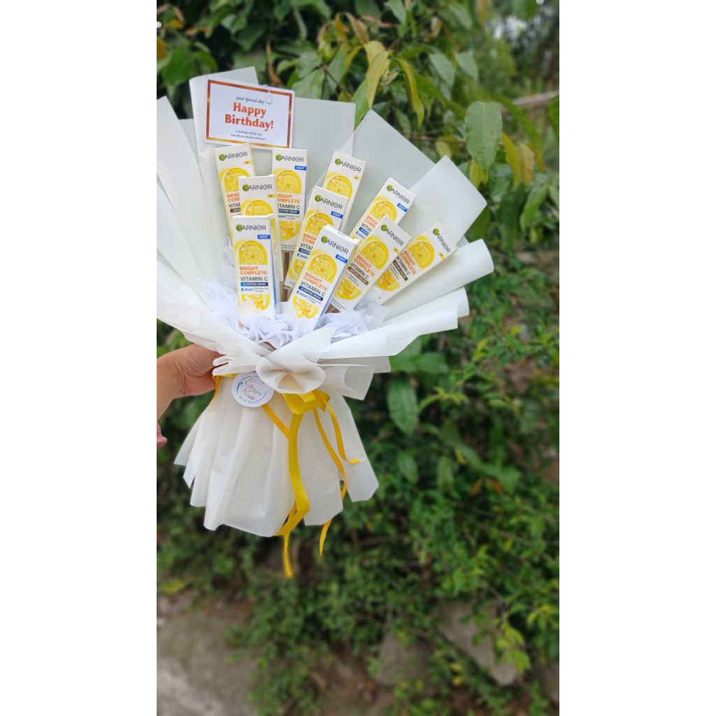 buket request 01 buket kosmetik/ buket baju /buket alat tulis /buket hari guru