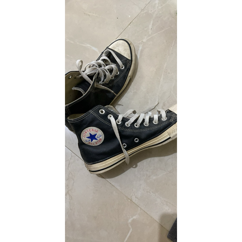 sepatu_converse_ori