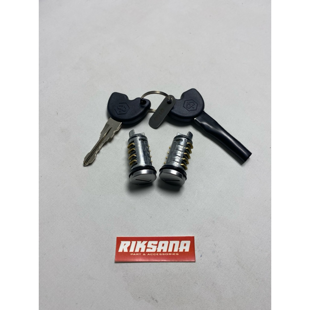 Kunci Kontak dan Jok Piaggio Zip dan Liberty 100 Original Piaggio