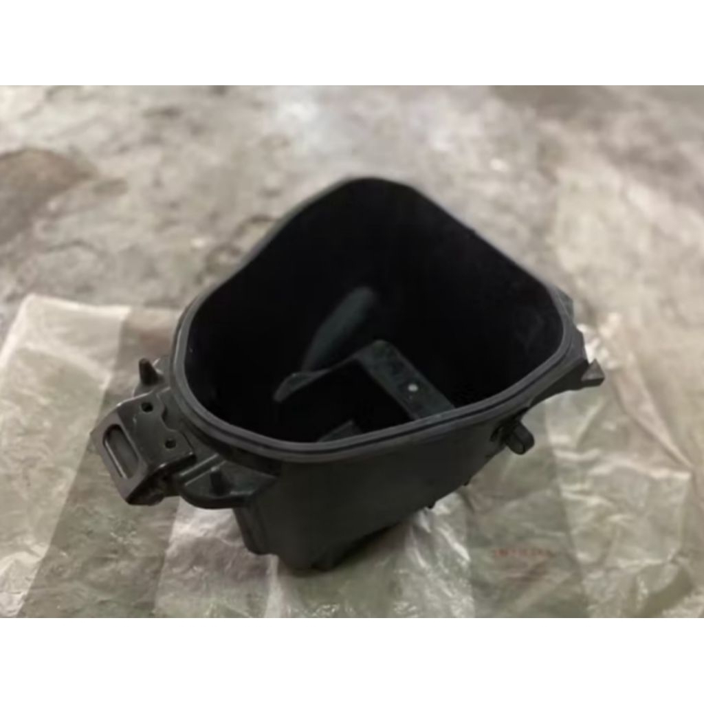 bagasi Box jok tempat jok Revo absolute original lepasan motor berkualitas