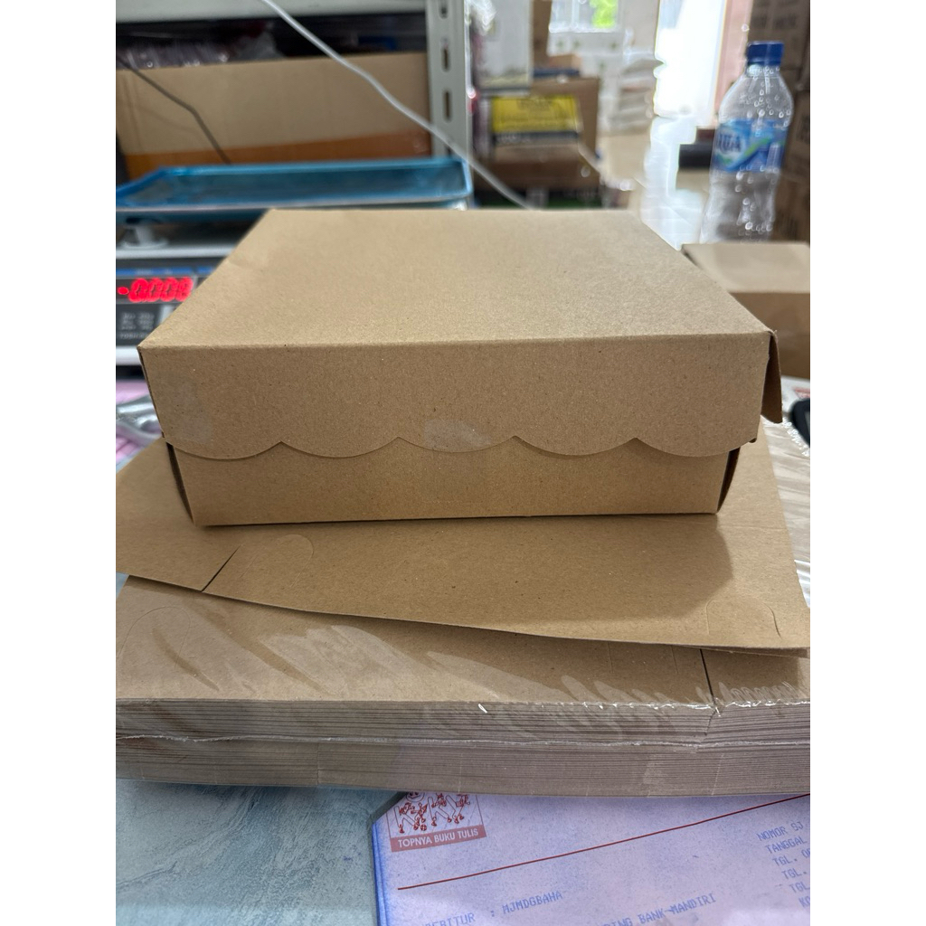 (50pcs) snack box craft 20x20x7 CM, kotak makan craft non laminasi