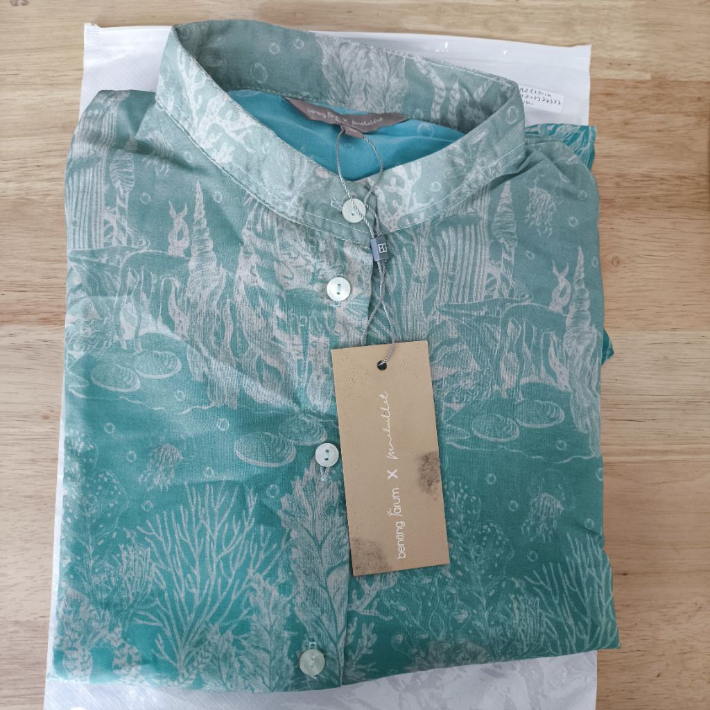 READY STOCK Benang Jarum x Mmehuillet El Mar Minorca Shirt with Puff Sleeve Aqua BJ Benangjarum Sale