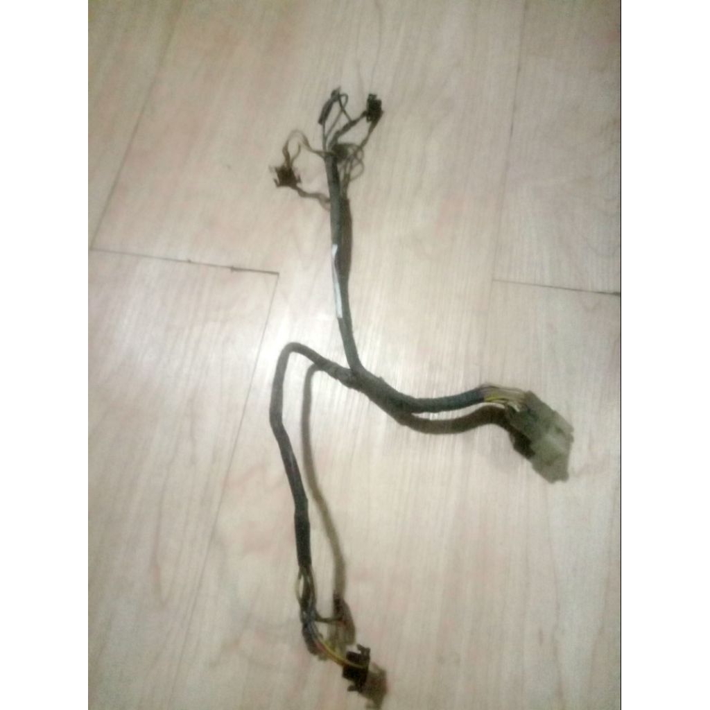 Kabel Saklar lampu Suzuki smash new/original Copotan