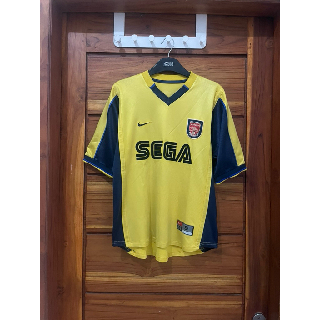 Arsenal 1999 /2001 Sega Kuning