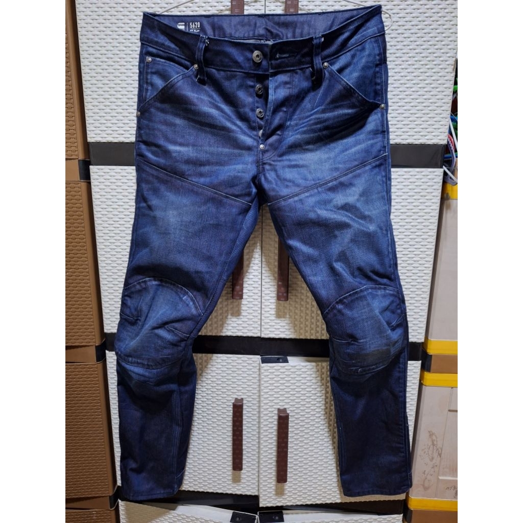 G-STAR RAW DENIM JEANS SIZE 30