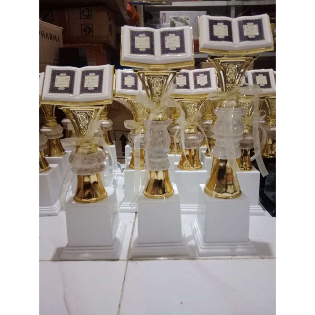 Piala/Trophy Al Qur'an Juara 123 Marmer