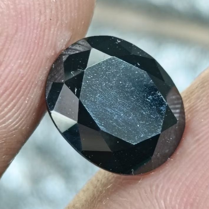 Batu Permata Diamond Hitam , 12 x 10