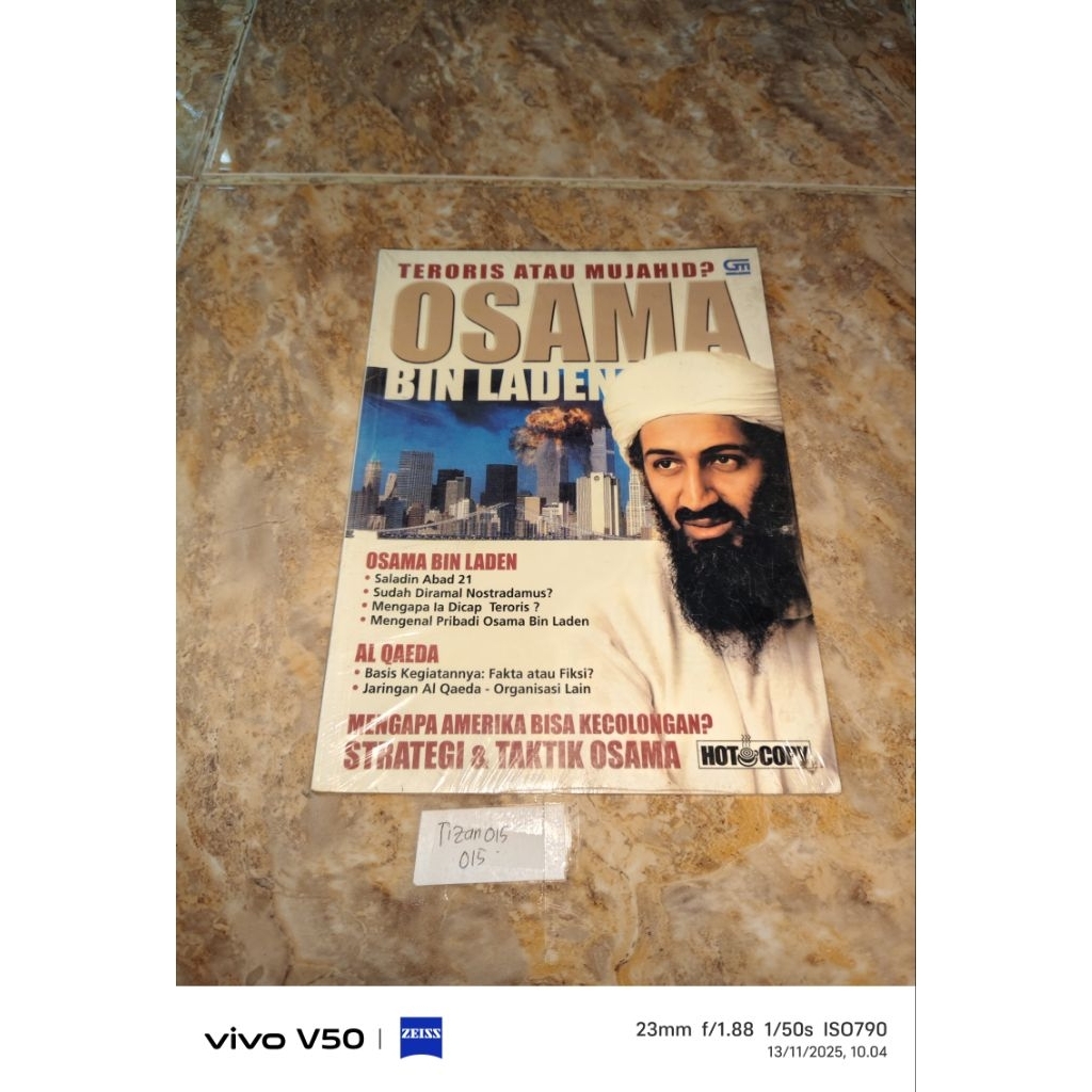 Buku Terorist atau Mujahid? Osama Bin Laden