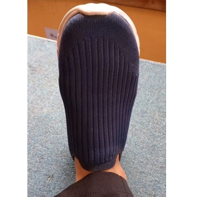 PRELOVED SEPATU SPORT ORTUSEIGHT SIZE 41