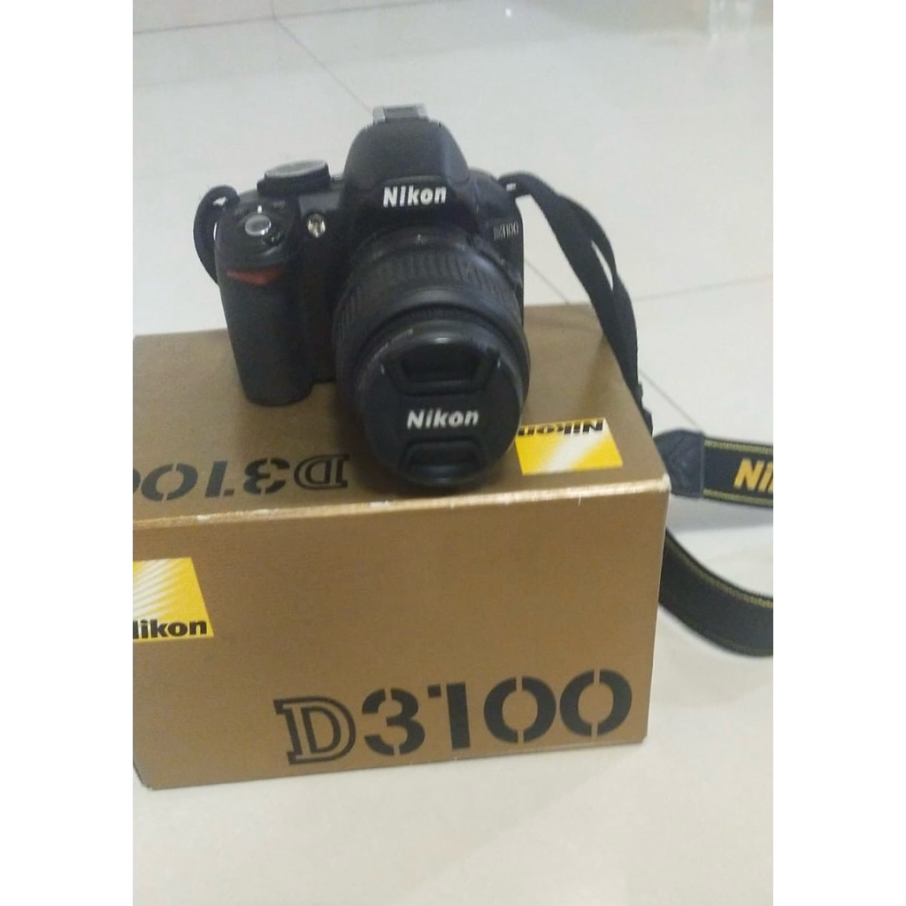 Kamera Nikon D3100 - second