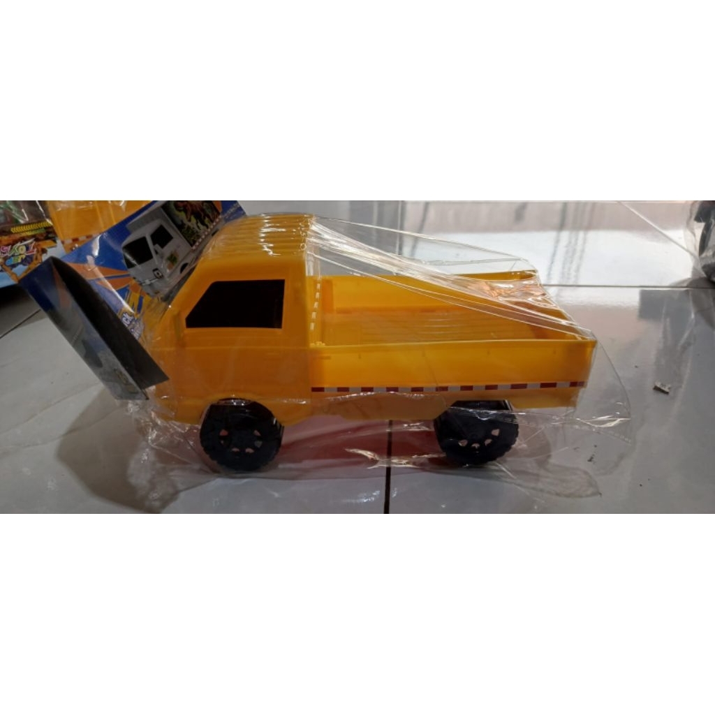 Mainan Mobil Pickup Lampu dan musik/Mainan mobil box lampu dan musik