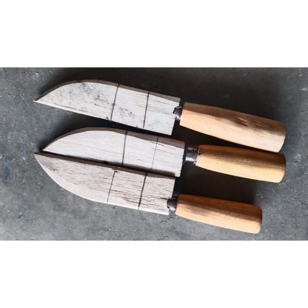 Pisau Dapur Gagang Kayu/Sarung kayu