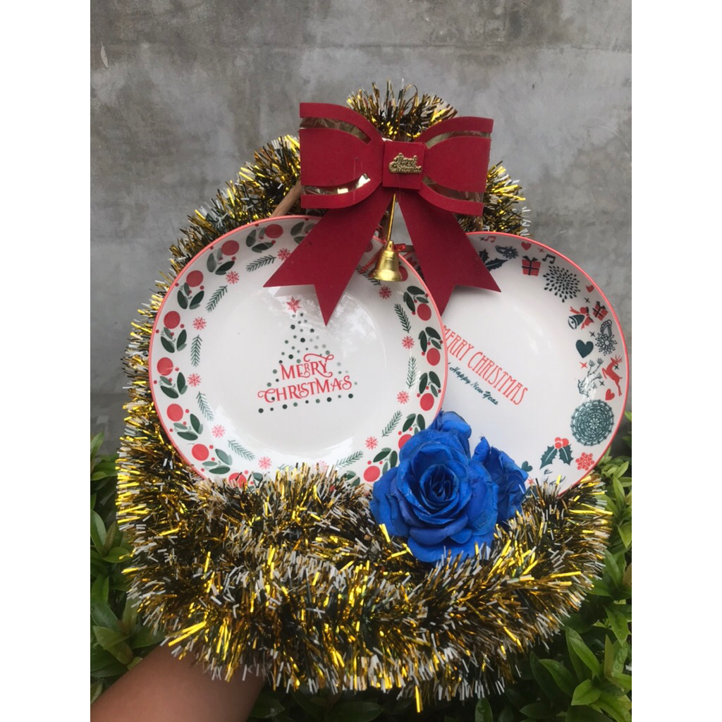 Hampers Piring natal Ekonomis