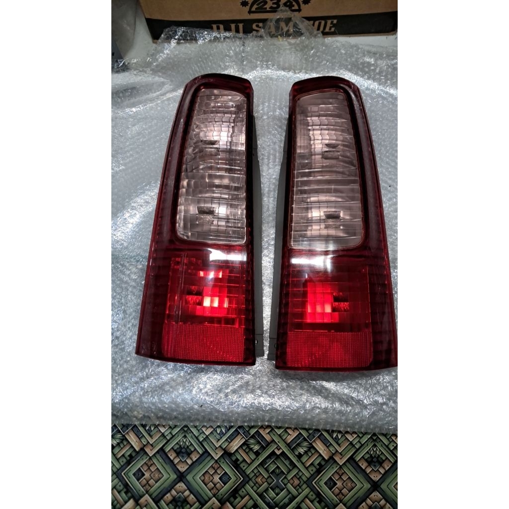 Stoplamp Lampu Belakang Avanza Xenia Old Kiri Kanan Original