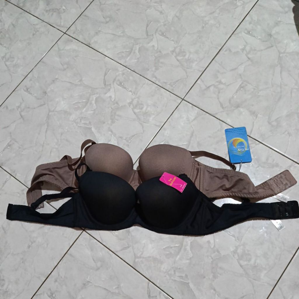 The Brahouse / bra kawat / bundle isi 4