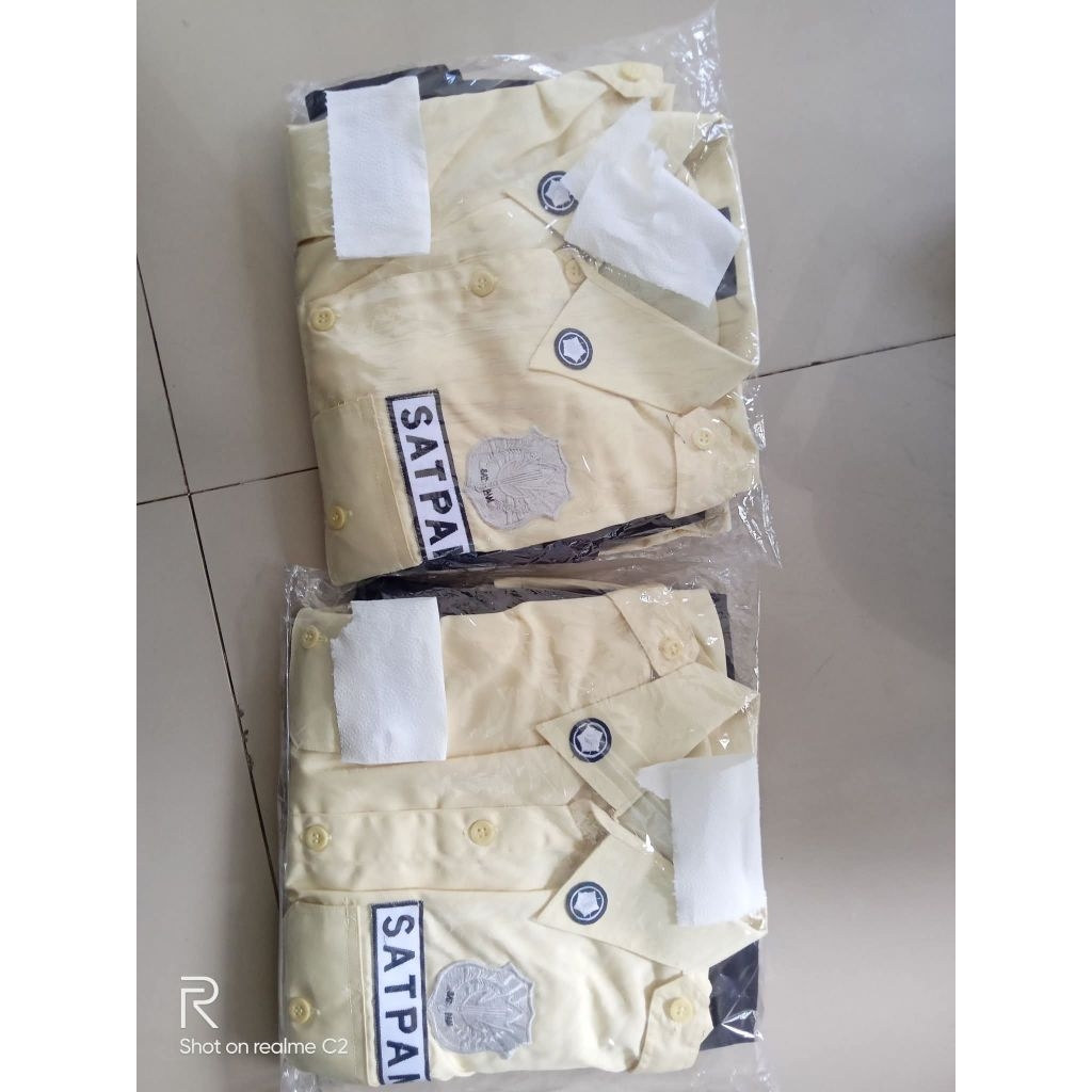 baju pdh/pdl satpam+atribut