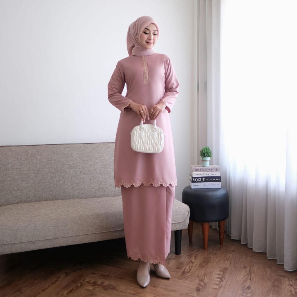 Fcvv - Stellan Rok Elvina Bahan Katun Toyobo Combinasi Bordiran Gold Viral Untuk Pesta