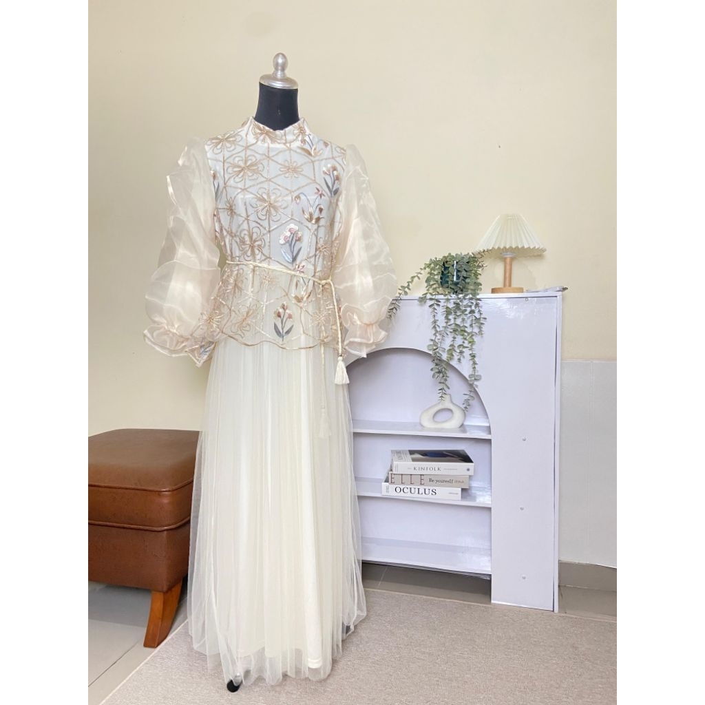 LADY ZAHRA.LABEL - ZANETA DRESS /DAHLIA DRESS Gamis Brukat Bordir Lebaran Kondangan