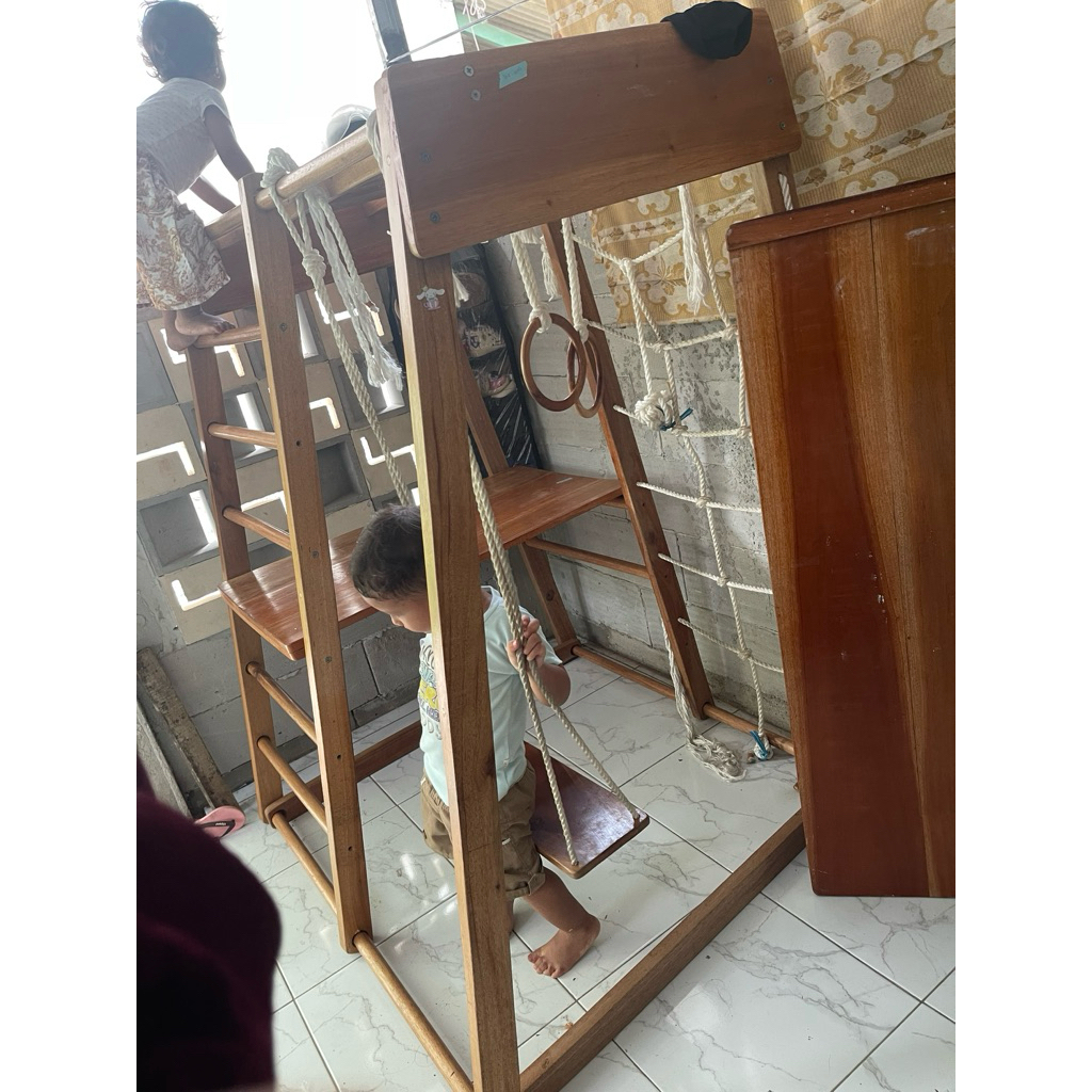brakiasi preloved/second perosotan anak mainan anak climbing ayunan
