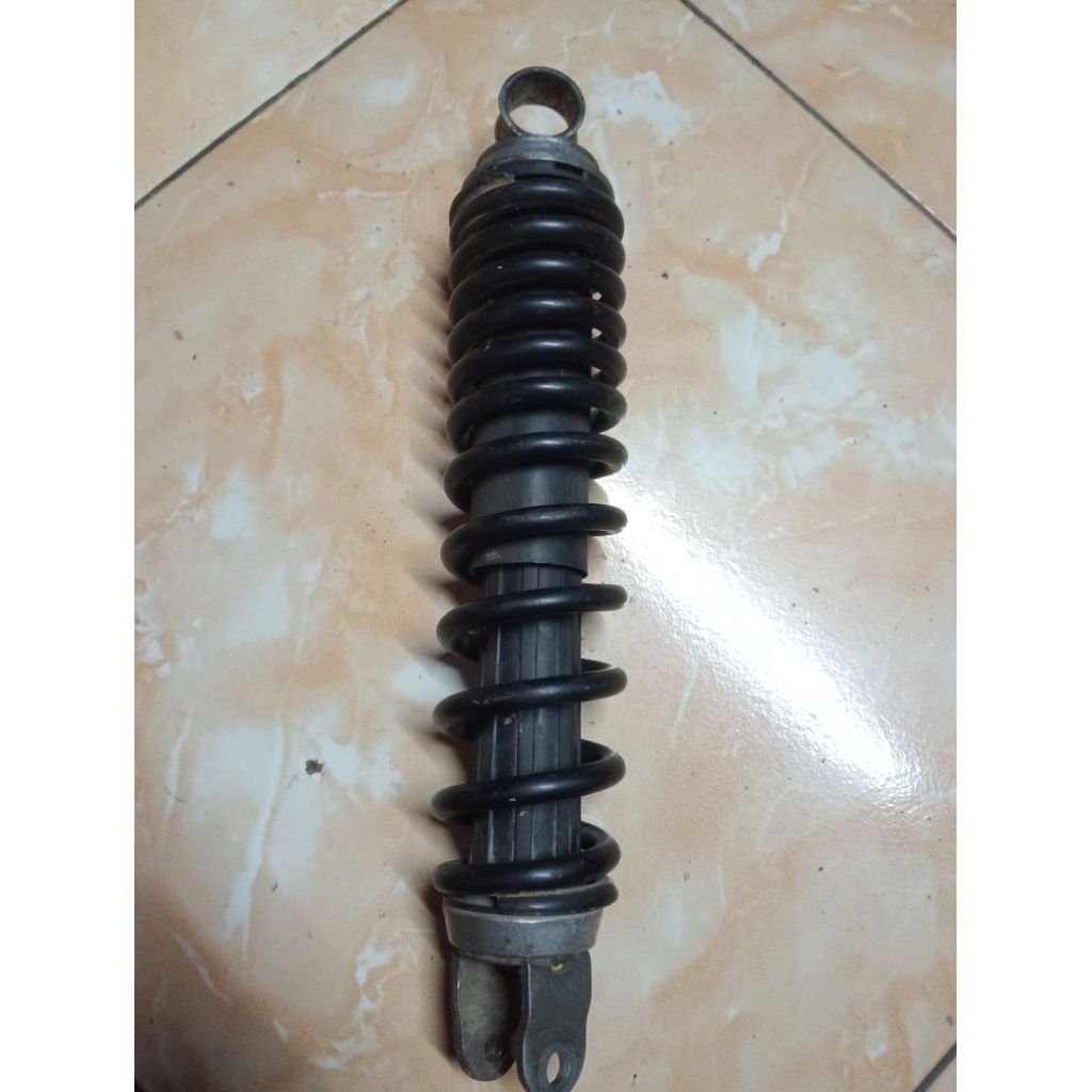 Shock original bekas honda beat, scoopy karbu