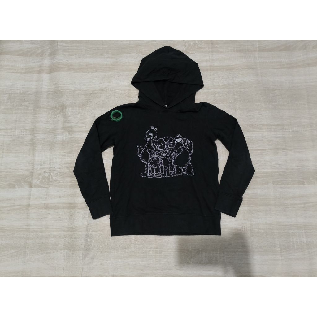 Hoodie Uniqlo x Kaws Sasame StreetRelease 2018 Sz M