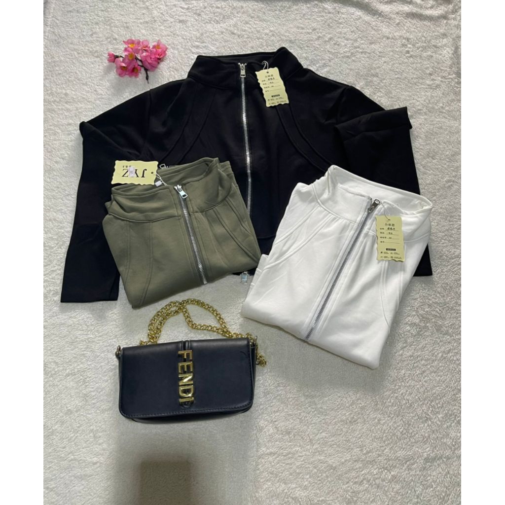 blezer crop resleting lengan panjang