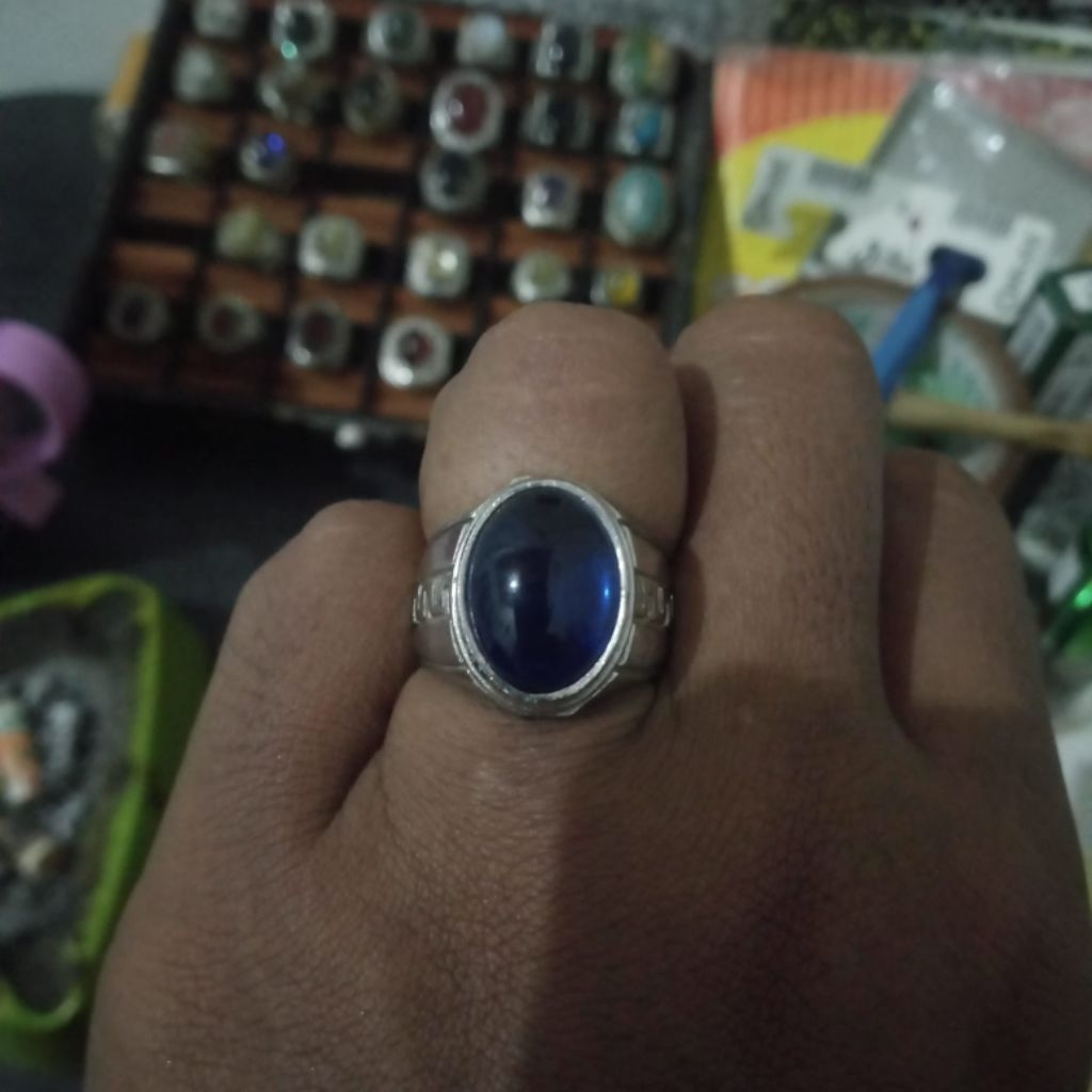 Natural blue King safir