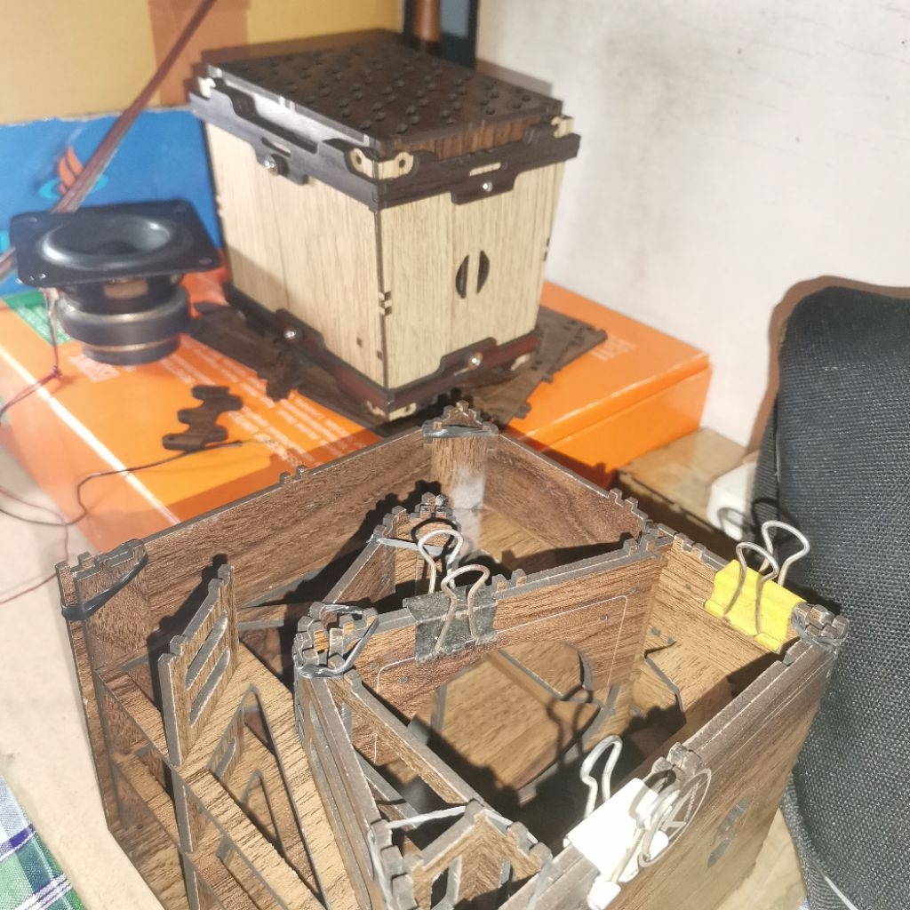 Box Speaker Miniatur 2 Inch Mirip CLA Turbo Double