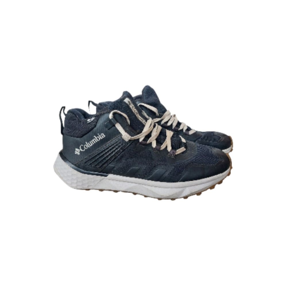 Sepatu Gunung Columbia facet 75 outdry