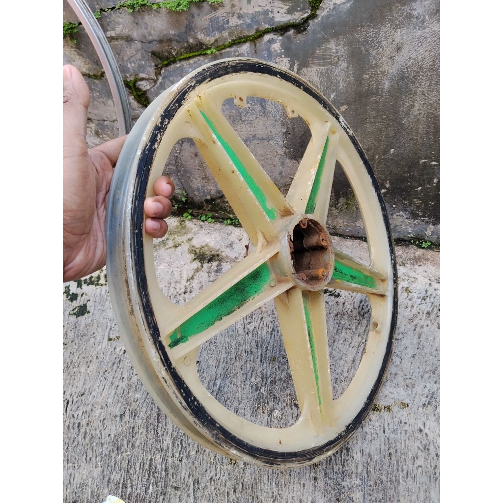 Velg Bintang Plastik fiber Velg Bintang Racing Sepeda Bmx 20 jadul plastik fiber belakang aja