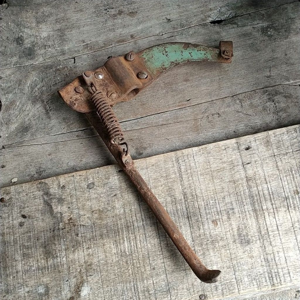 standar samping,jagang samping sepeda onthel tua