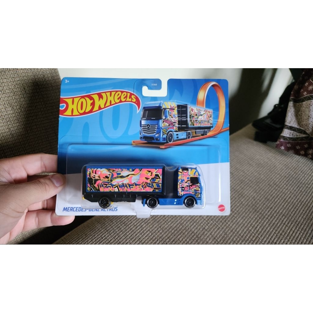 Hotwheels Mercedes Benz Actros Truck