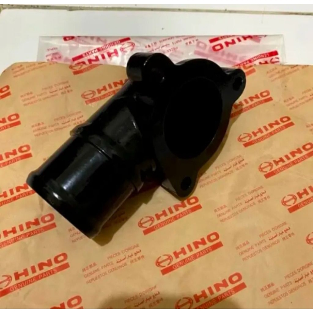 TUTUP THERMOSTAT HINO LOHAN FM260TI CASE COVER THERMOSTAT HINO LOHAN FM260TI ORIGINAL