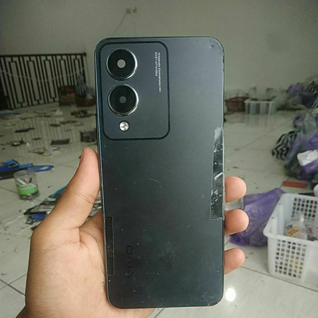 backdoor bekas vivo y17s,tidak ada fingerprint, minus cek gambar