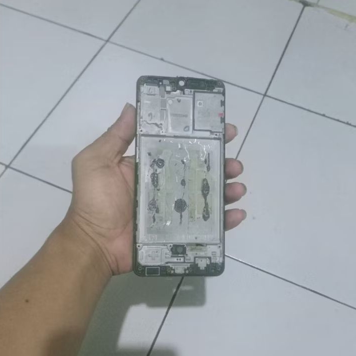 Freme Tatakan Lcd Samsung A31 ORI Second