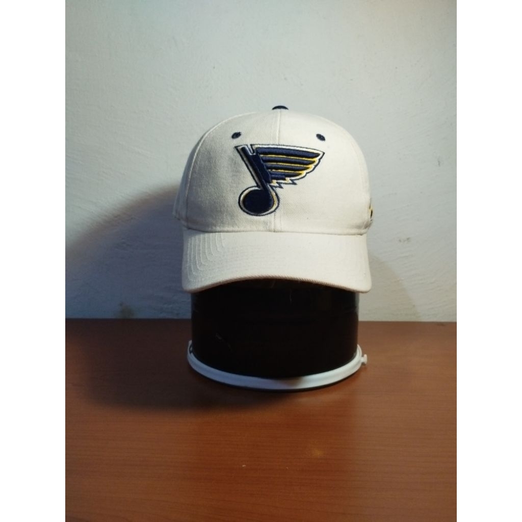 Topi Zephyr Blues Hockey