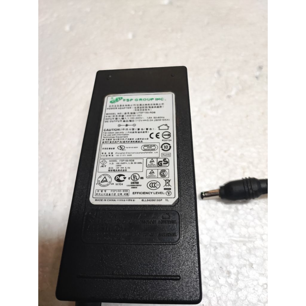 Adaptor  FSP Model FSP100-RDB  12V 5A Jack 5,5mm Lubang besar