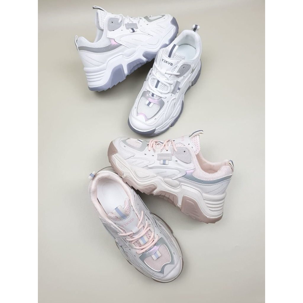 Sepatu Sneaker YC-KKK901 Sol 5cm Wanita Cewek Perempuan