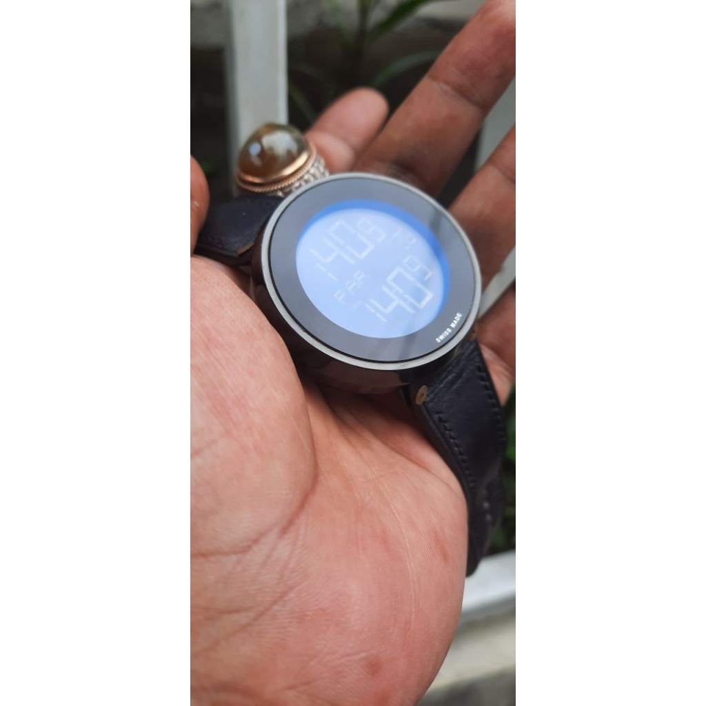 jam tangan gucci dive 1142 digital worldtime