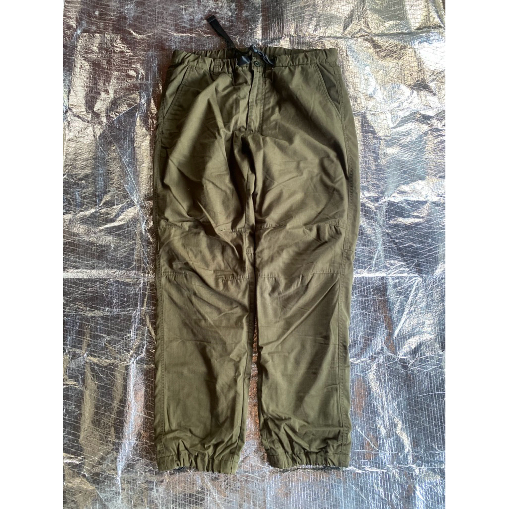 uniqlo utility ripstop Army pants second