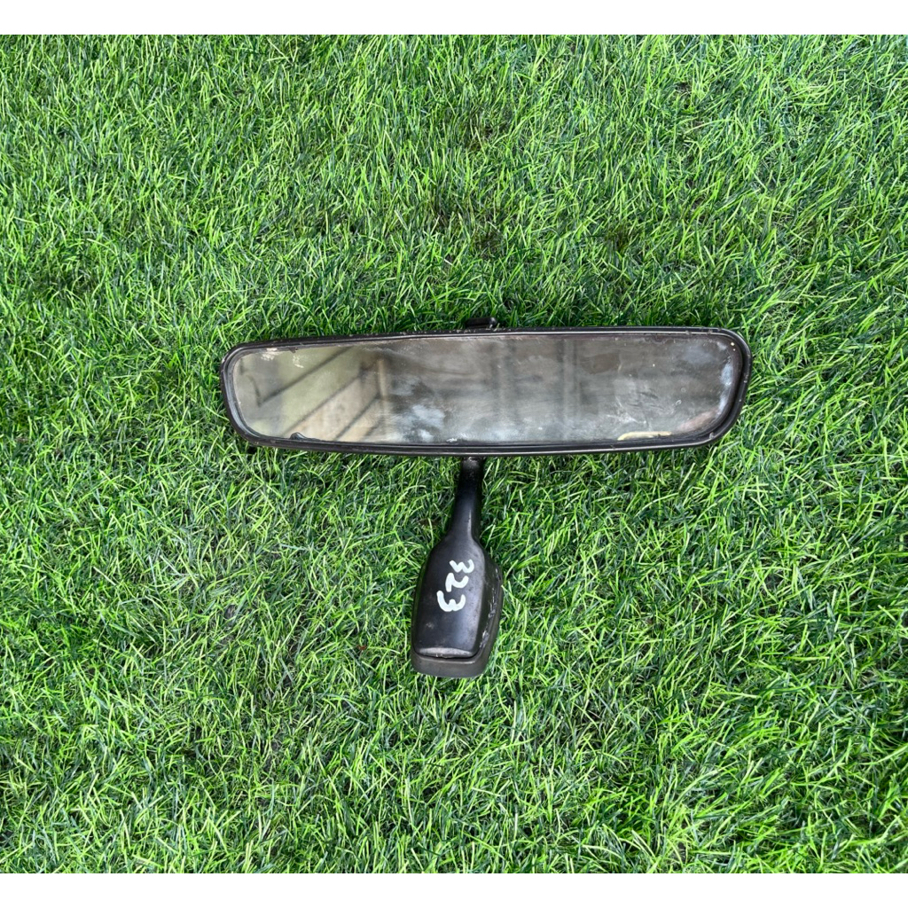 Spion tengah Mazda 323 / Ford Laser